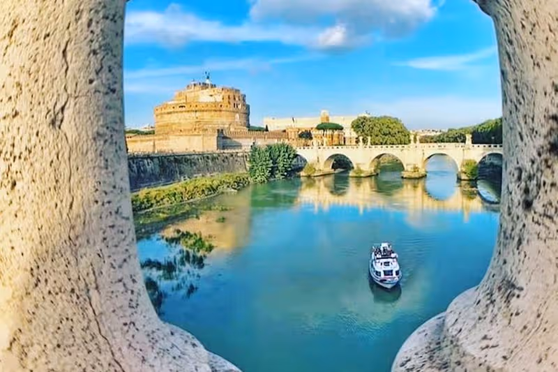 Castel Sant'Angelo Entry Ticket + Hop-on Hop-off Boat Tour